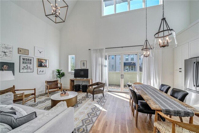 Building Photo - 11173 Serenbe Ln