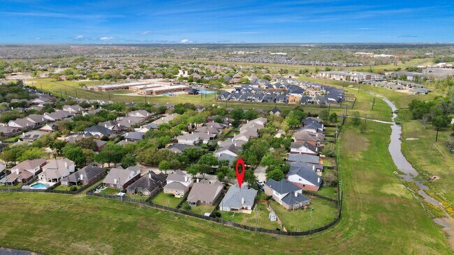 Building Photo - 7730 Trail Hollow