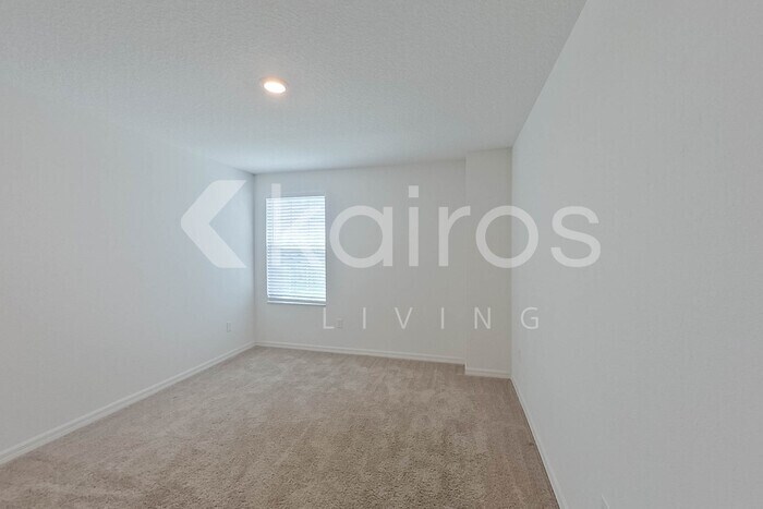 Building Photo - 30059 Fedora Cir