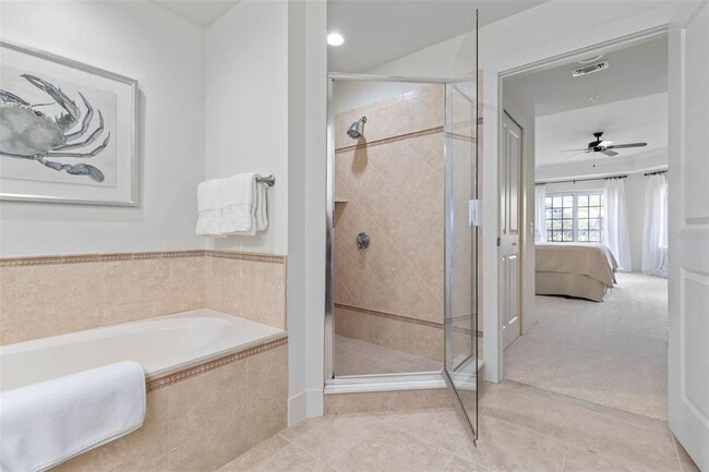 Building Photo - 102 Yacht Harbor Dr