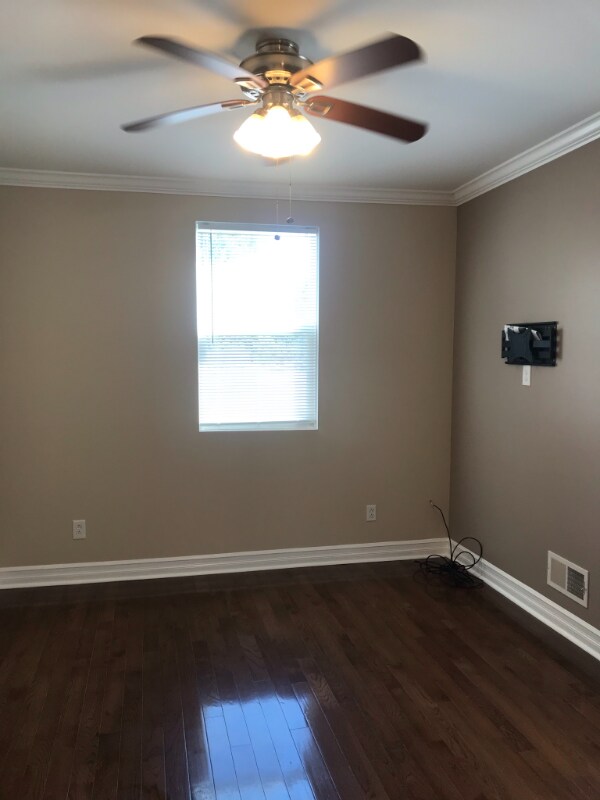 Building Photo - 469 Tacoma Ave