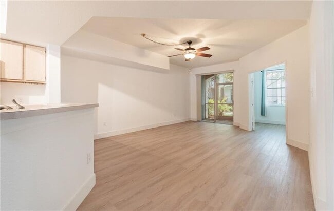 Building Photo - 761 SW 148th Ave