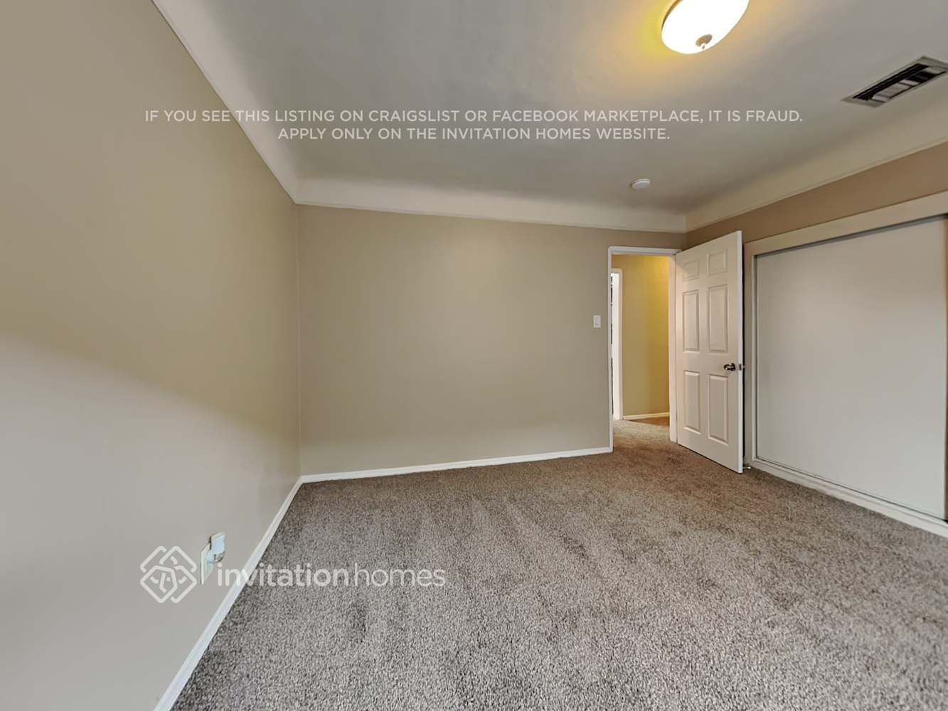 Building Photo - 1500 W 96th St