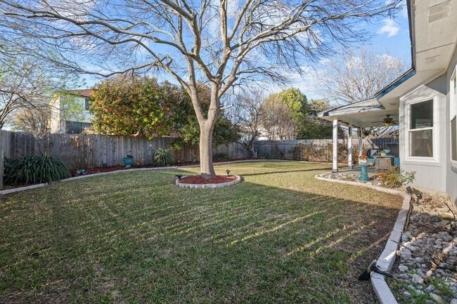 Building Photo - 1514 Lobo Mountain Ln