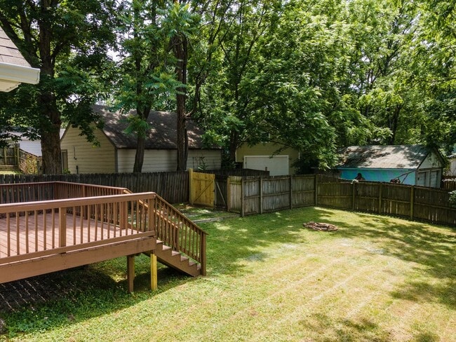 Building Photo - **REMODELED EAST NASHVILLE BUNGALOW IN HIG...