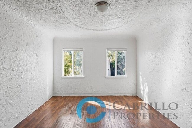 Building Photo - 3009 1/2 30th Street