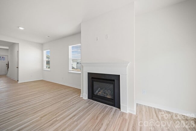 Building Photo - 12028 Zazu Wy