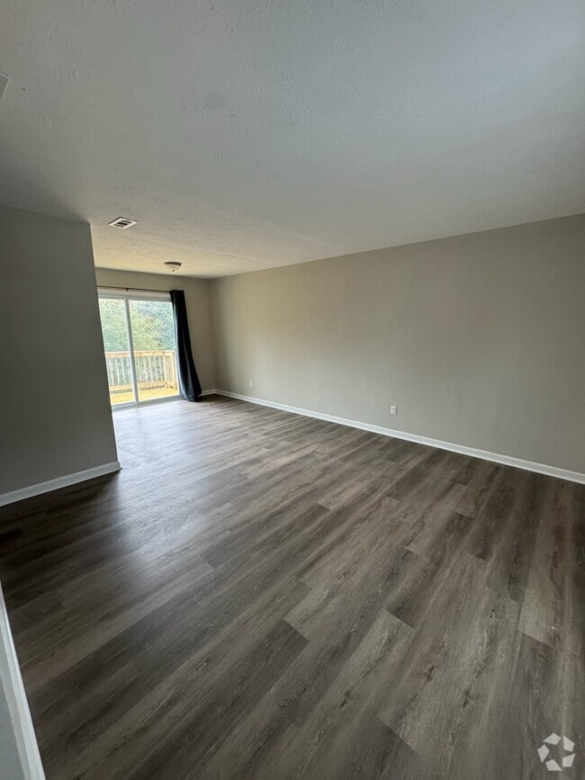 Building Photo - 2114 Vandivere Rd