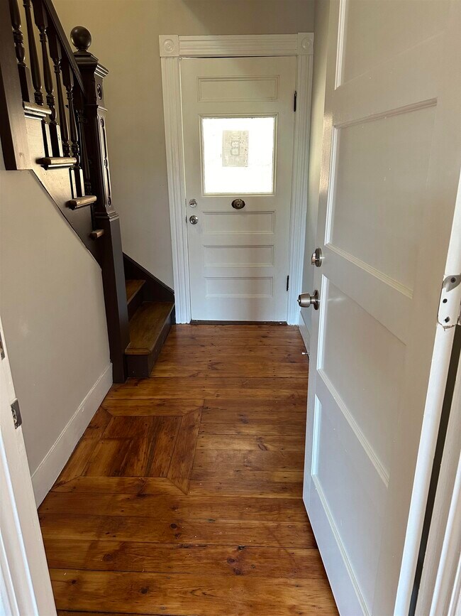 449 W River Rd 449 W River Rd Hooksett NH 03106 Apartment Finder