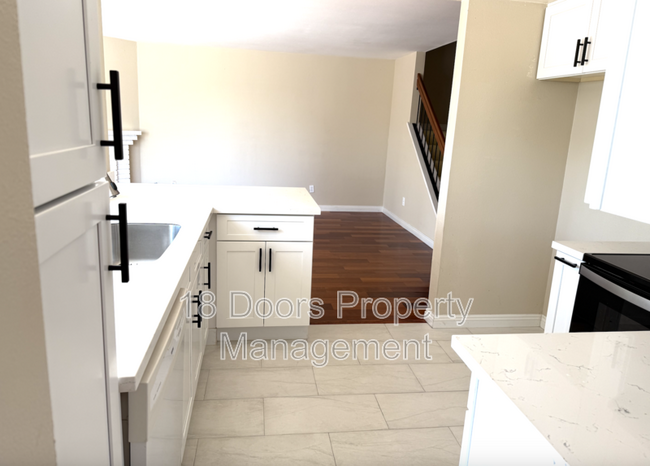 Building Photo - 846 Blackwood Rd