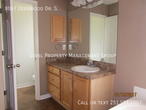 Building Photo - 8067 Deerwood Dr