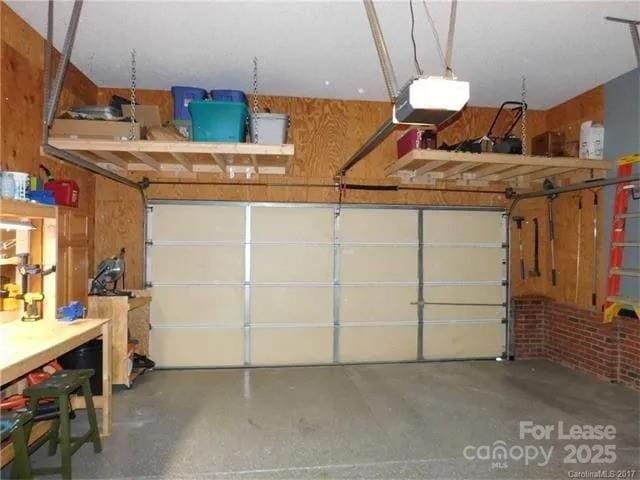 Building Photo - 15108 Strathmoor Dr
