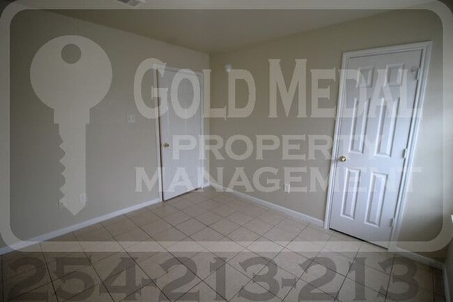 Building Photo - 601 N Gilmer St