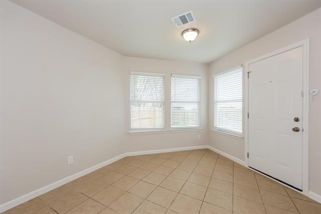 Building Photo - 111 Watering Hole