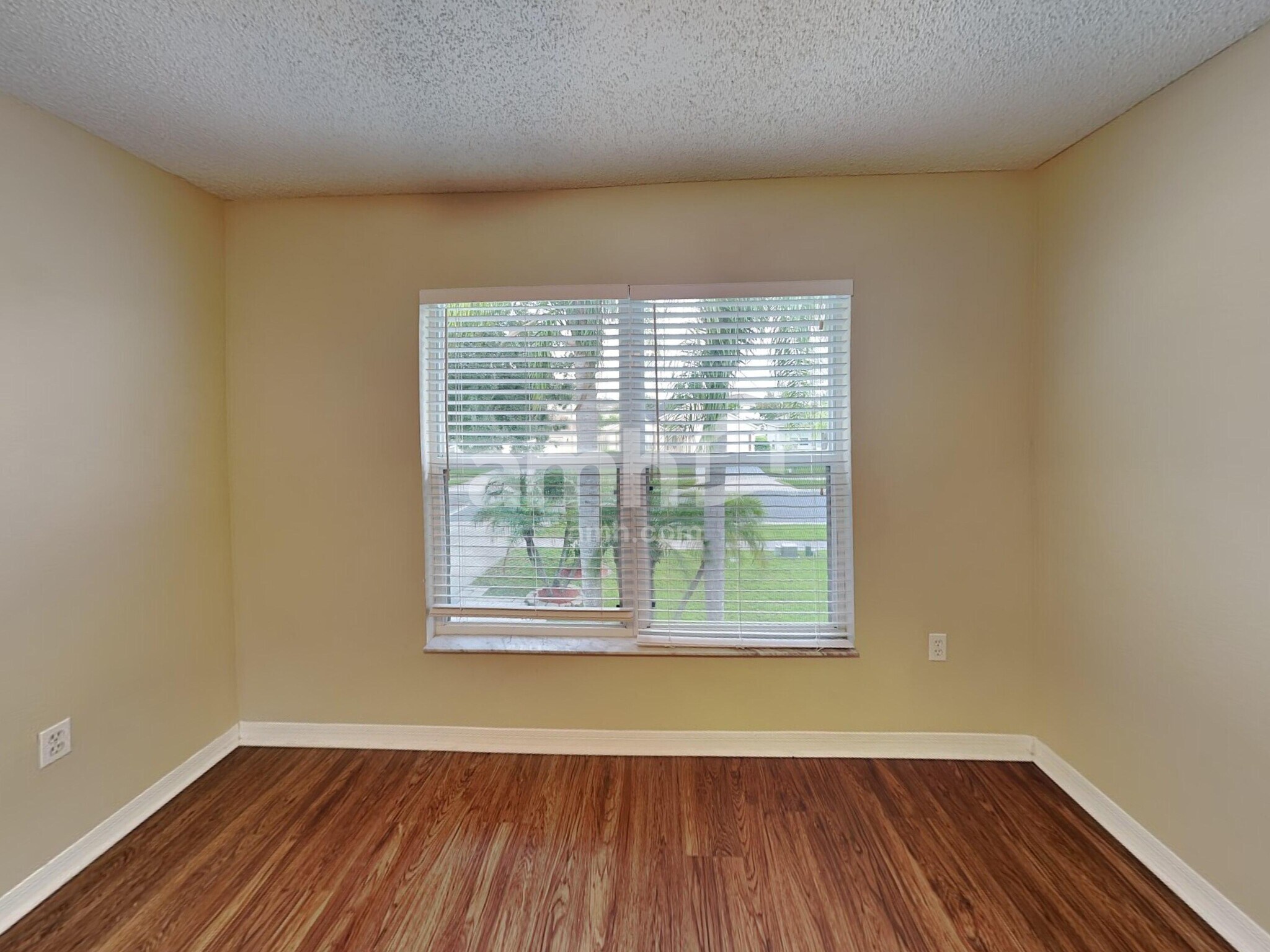 Building Photo - 3275 Hunters Chase Loop