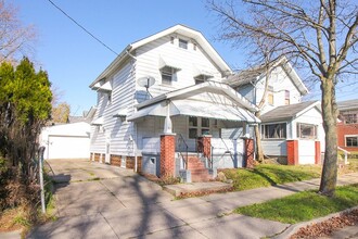 Building Photo - Upland Ave. 333