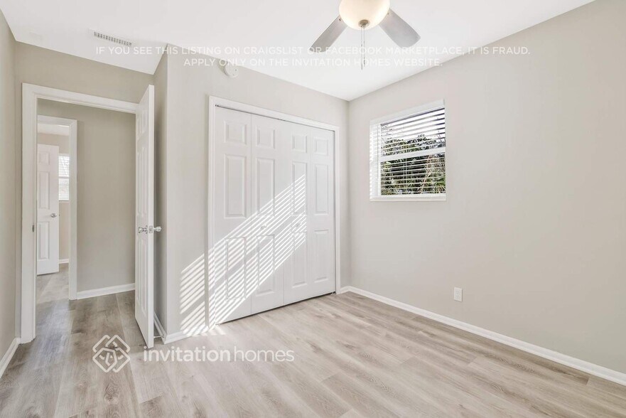 Building Photo - 7444 Sandhurst Rd S