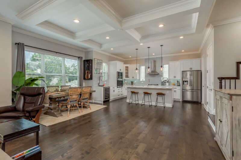 Building Photo - 3702 W Roland St