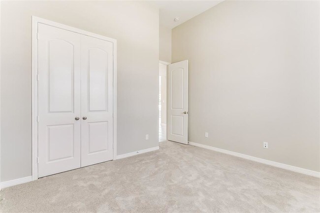 Building Photo - 4227 Carol Ridge Dr