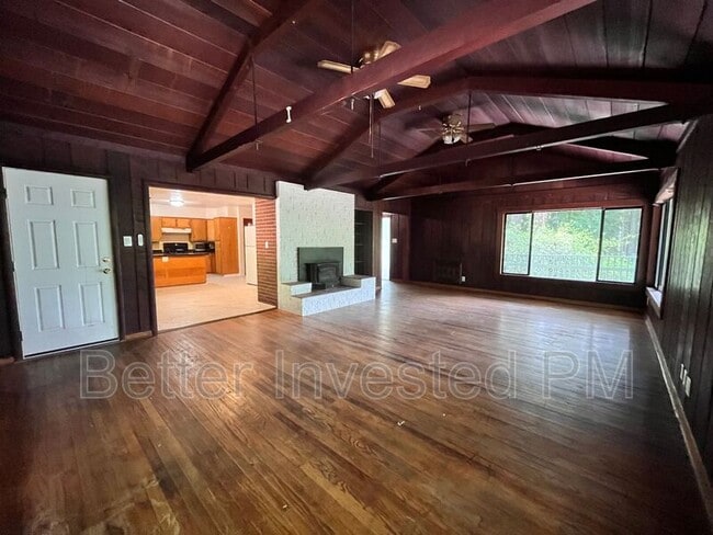 Building Photo - 24665 Birch St