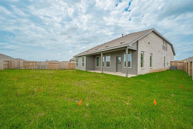 Building Photo - 26615 Coast Redwood Dr