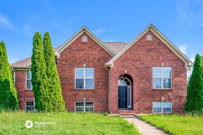 Primary Photo - 680 Starlite Dr