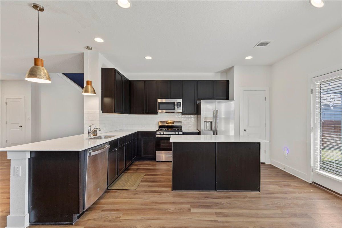 Building Photo - 210 Timber Brook Dr