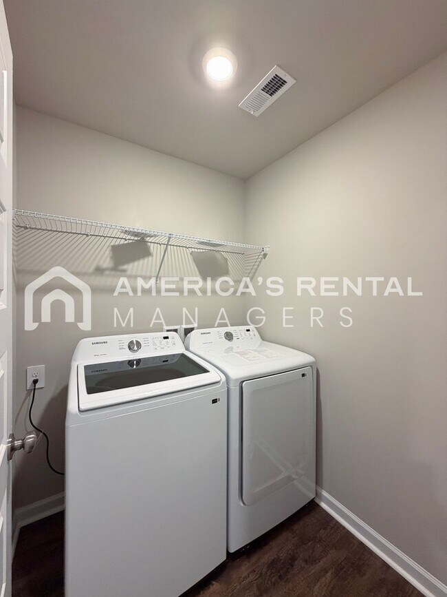 Building Photo - MOVE IN SPECIAL! Home For Rent in Cullman, AL! Available to View with 48 Hours Notice!