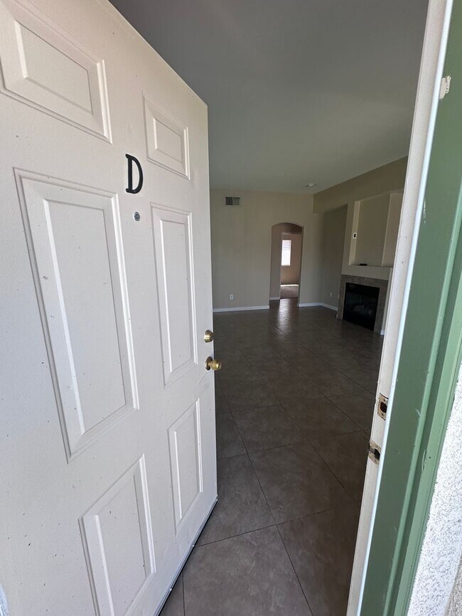 Building Photo - 4404 Pebble Creek Dr