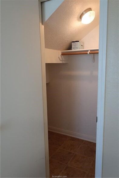 Building Photo - 4131 McFarland Dr