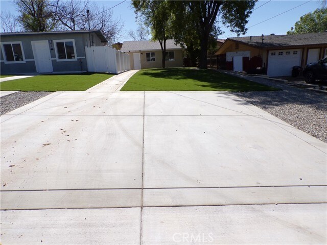 Building Photo - 34579 Avenue B Ct