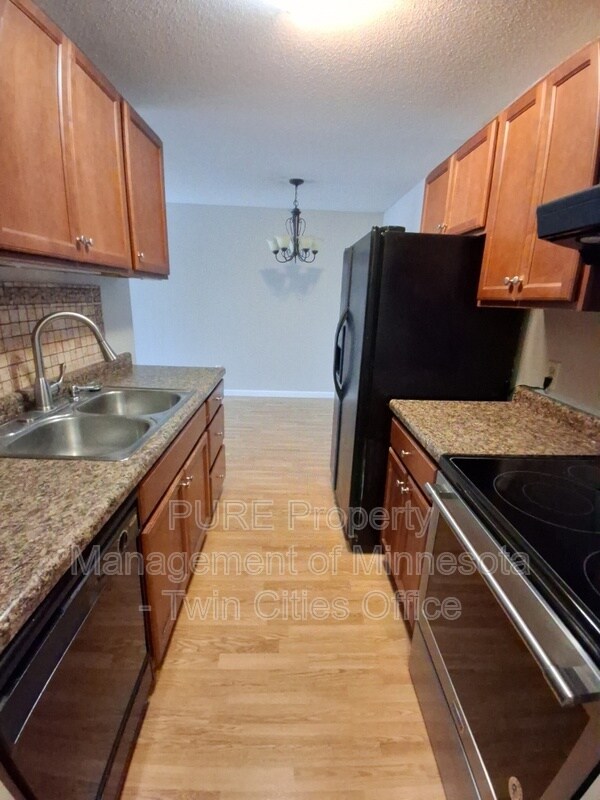 Primary Photo - 12984 Nicollet Ave