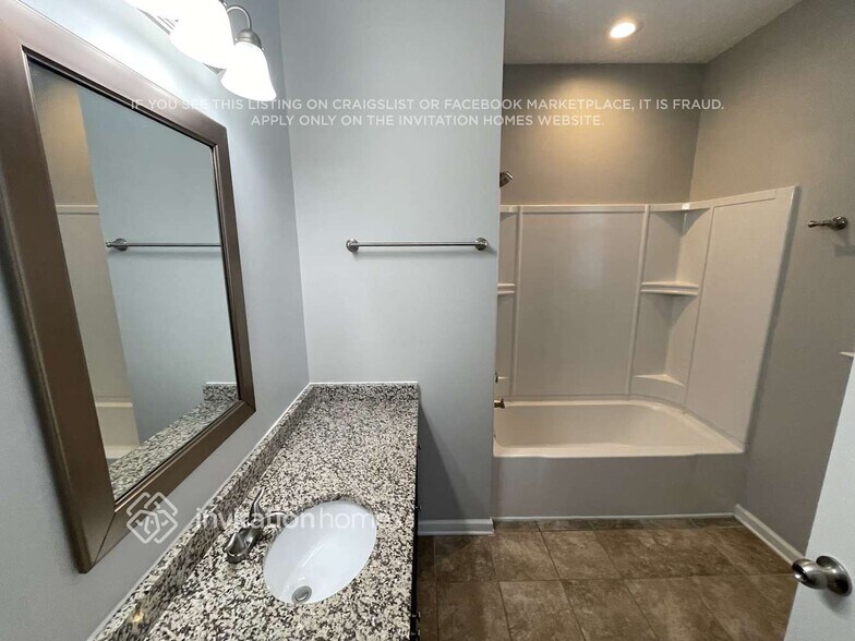 Building Photo - 10318 Blackstone Drive