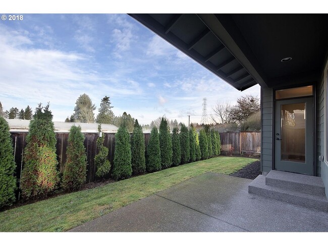 Building Photo - 3-Bedroom Home in SW Beaverton!