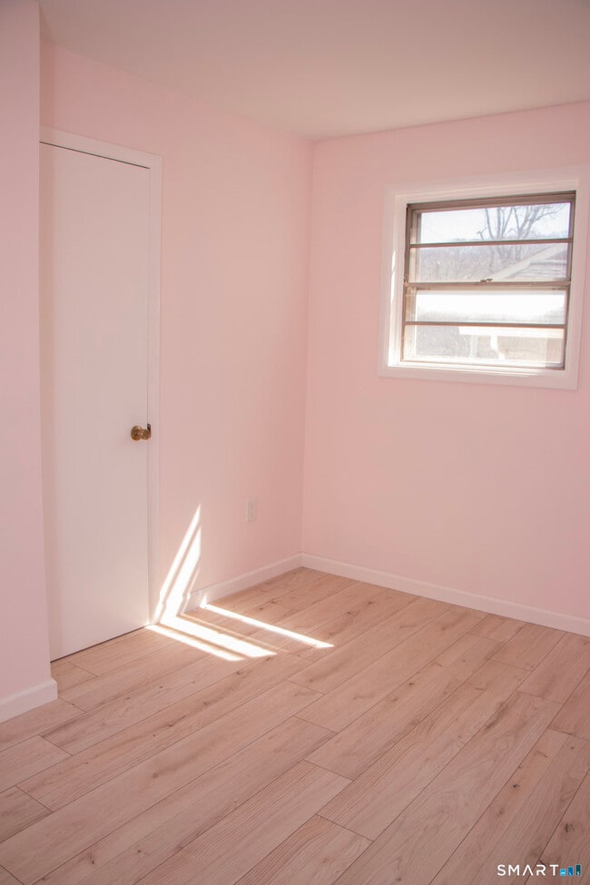 Building Photo - 5 Assumption St