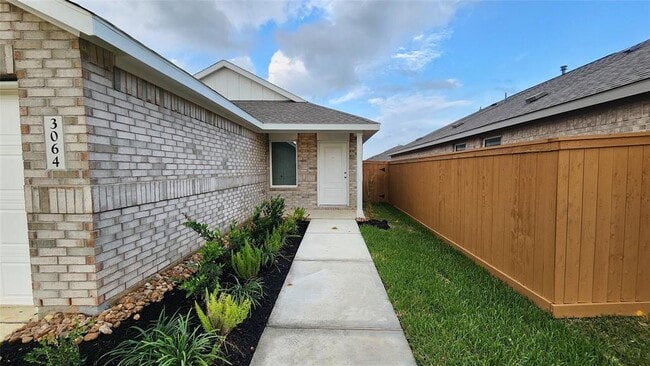 Building Photo - 3064 Dawn Sound Dr
