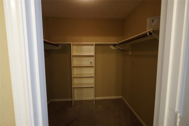 Building Photo - 2714 Cliffdale St