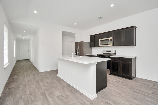 Building Photo - 23133 Teakwood Hills Dr