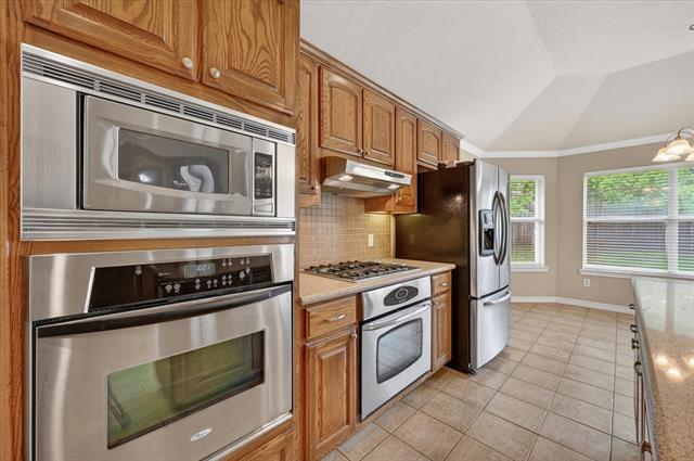 Building Photo - 406 Charlie Way