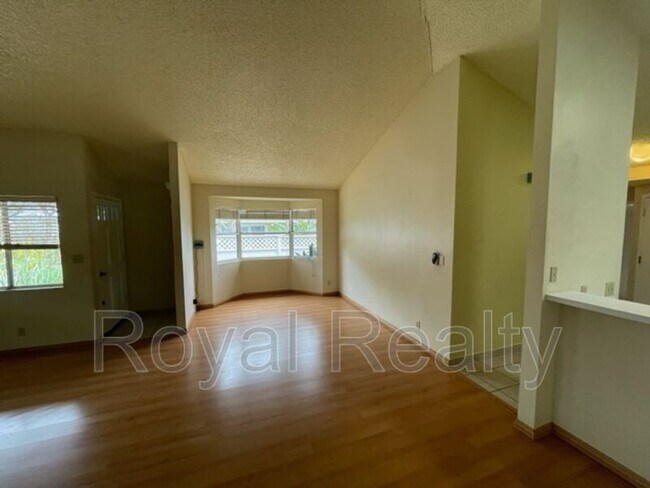 Building Photo - 91-1086 Aawa Drive