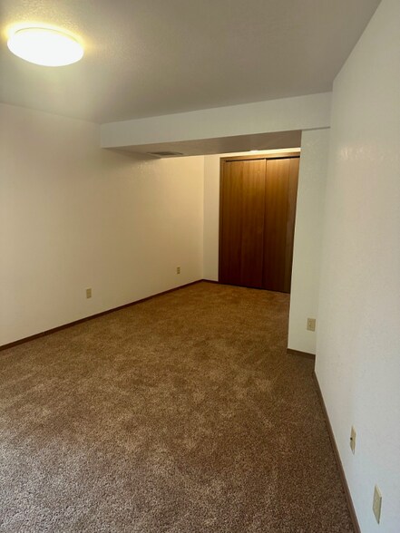 Building Photo - 1362 Firefly Cir