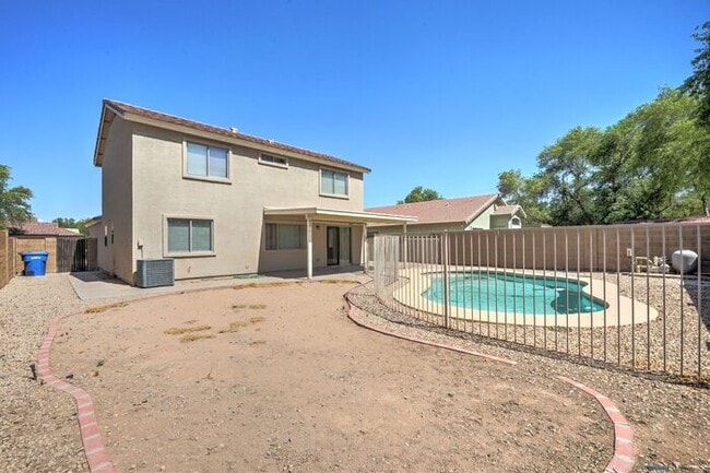 Building Photo - COMING SOON1 Beautiful 4 Bed 2.5 Bath Home...