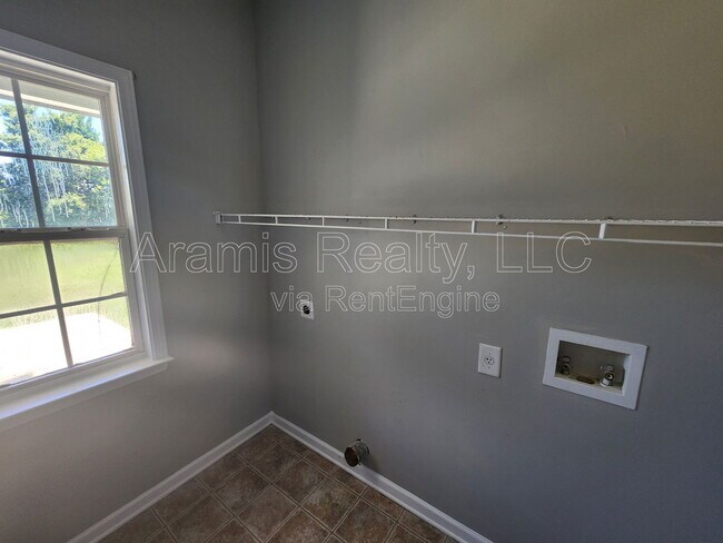 Building Photo - 1110 Cruce Lake Ct