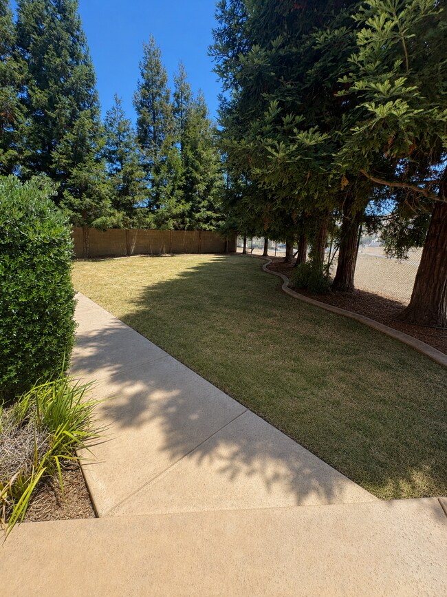 Building Photo - 20401 Panoz Rd