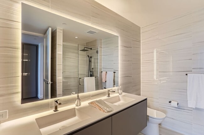 Building Photo - Avenue Estates Condominiums ~ Downtown Bel...