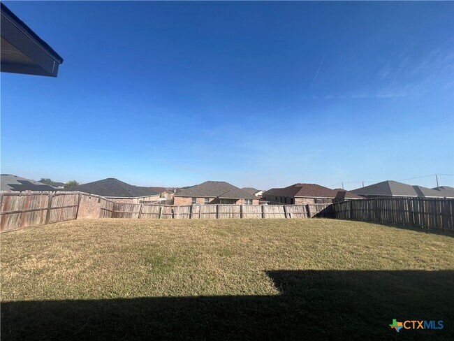 Building Photo - 5504 Holster Dr