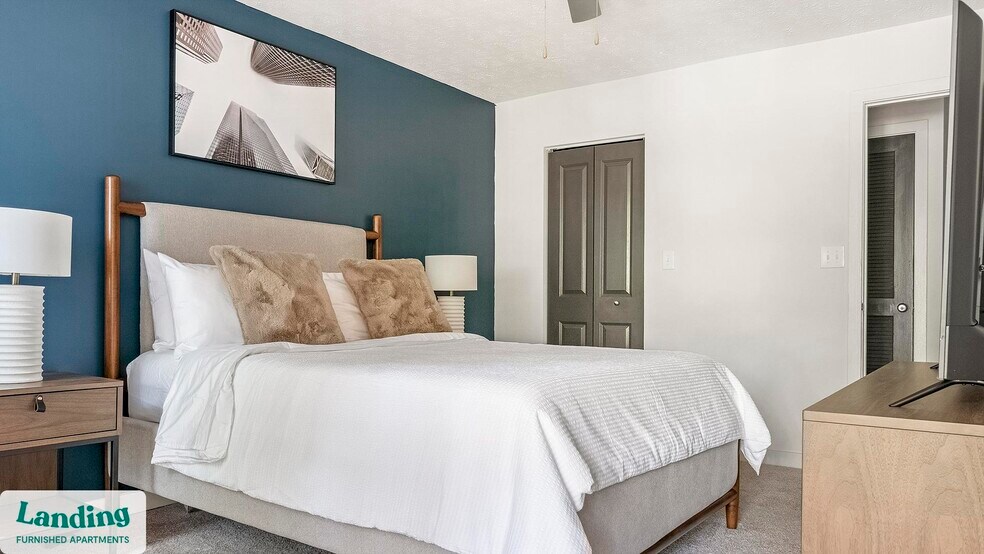 Building Photo - 2745 Holcomb Bridge Rd