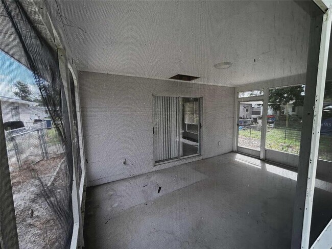 Building Photo - 4912 23rd St W