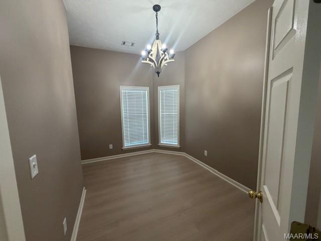 Building Photo - 1946 Chancellor Ridge Rd