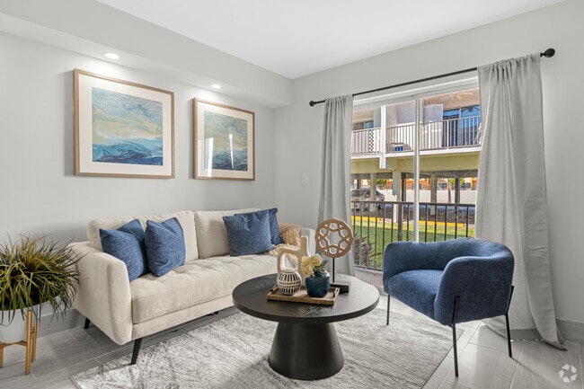 2BR, 2BA - 1,000SF - Living Area - Las Terrazas